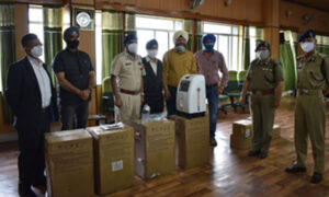 Gurdwara Sri Guru Singh Sabha and Khalsa Aid donated 10 oxygen concentrators to Meghalaya Police.